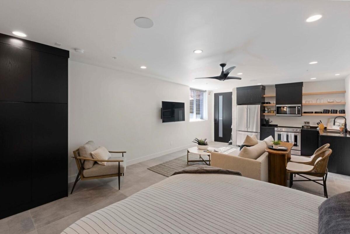 Zion Loft Unit 5 *